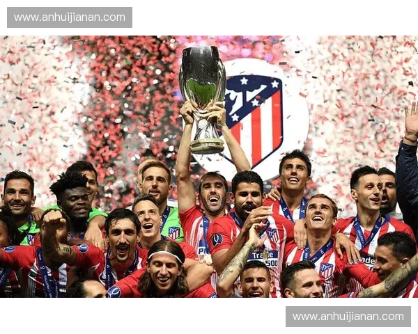 欧洲足球赛事精彩纷呈 各大联赛争锋激烈 球队拼搏决战巅峰之夜